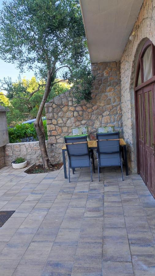 Apartments Veni Up Starigrad Paklenica Exterior foto